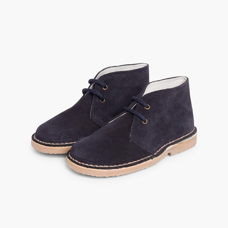 Bota Niño Estilo Safari con Cordones color Azul Marino