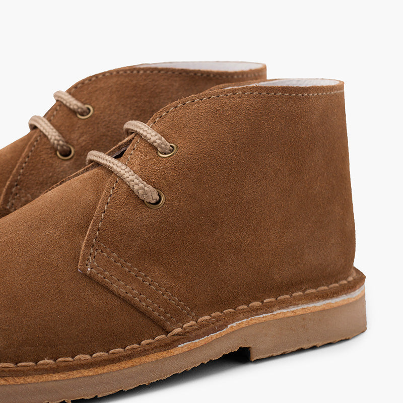 Bota Niño Estilo Safari con Cordones color Topo