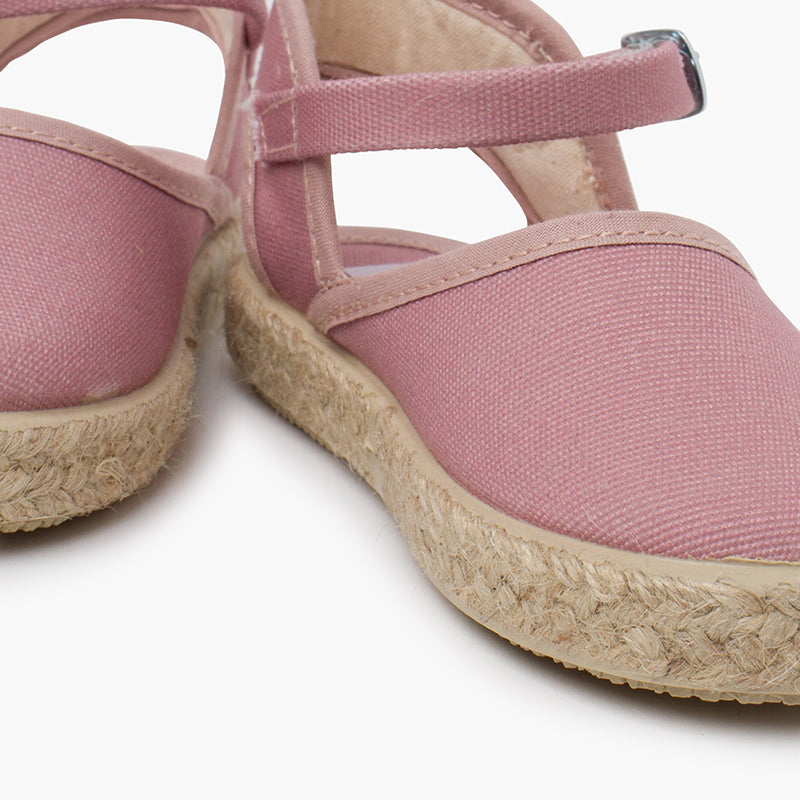 Alpargata niña con hebilla color rosa maquillaje