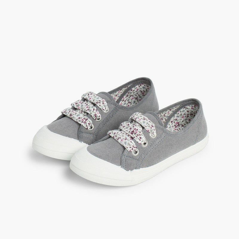 Zapatillas de lona con punta de goma color gris