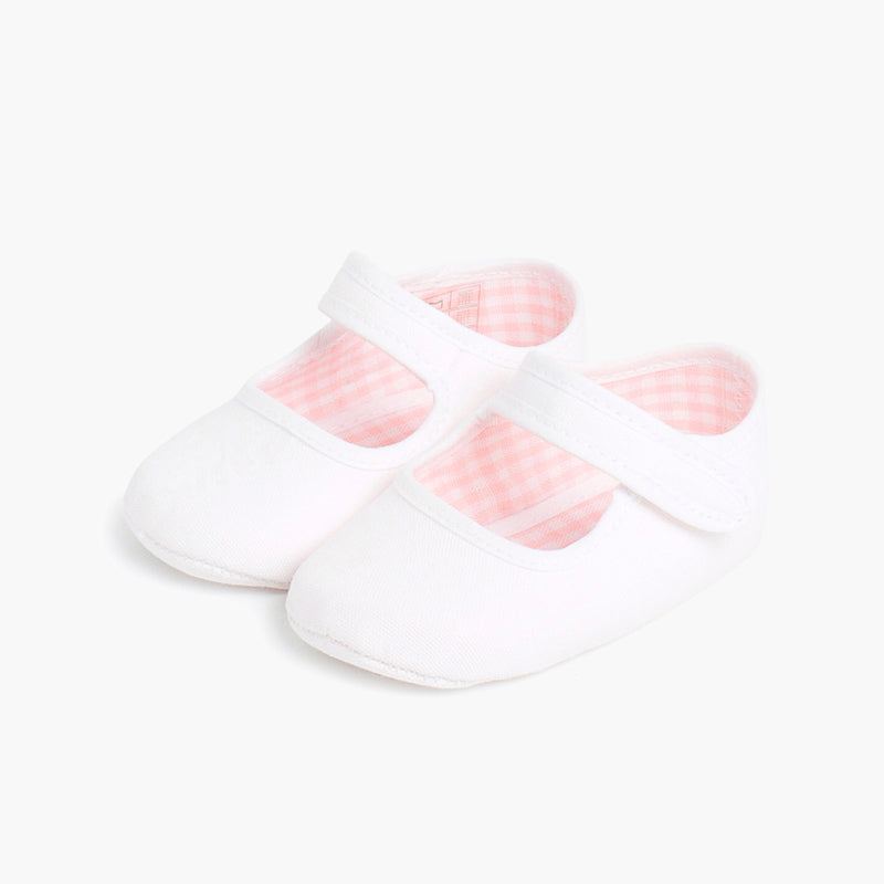 Mercedita bebé tipo bandana con cinta adhesiva color blanco