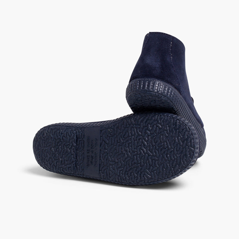 Bota Niño con Forro Pelito y Cordones color Azul Marino
