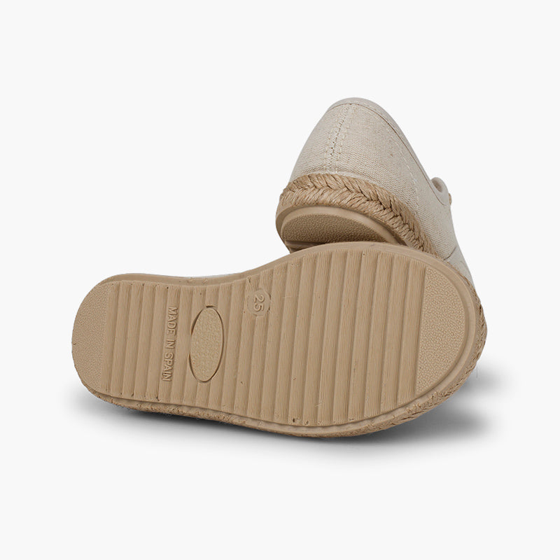 Alpargata niño tipo zapatillas con cordones de yute color beige