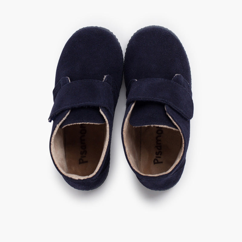 Bota Niña con Velcro Ancho y Forro Pelito color Azul Marino