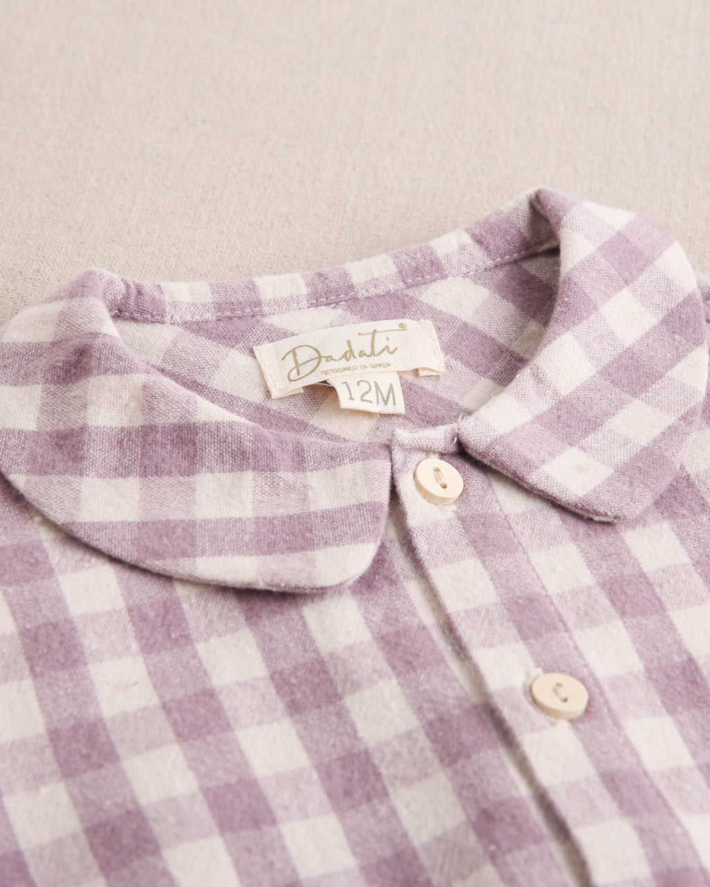 Camisa de bebé niño de cuadros con cuello redondo