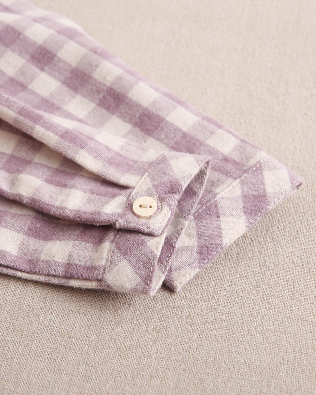 Camisa de bebé niño de cuadros con cuello redondo