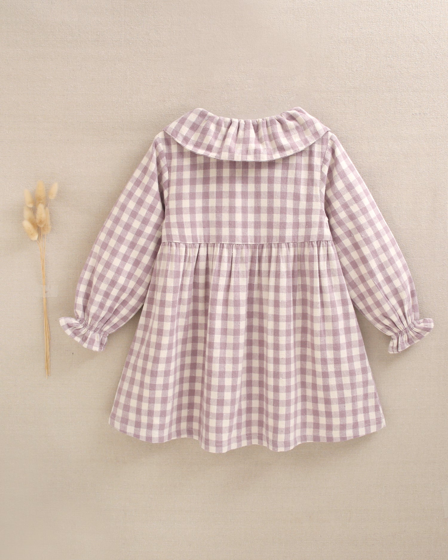 Vestido de niña cuadros con volante en el cuello