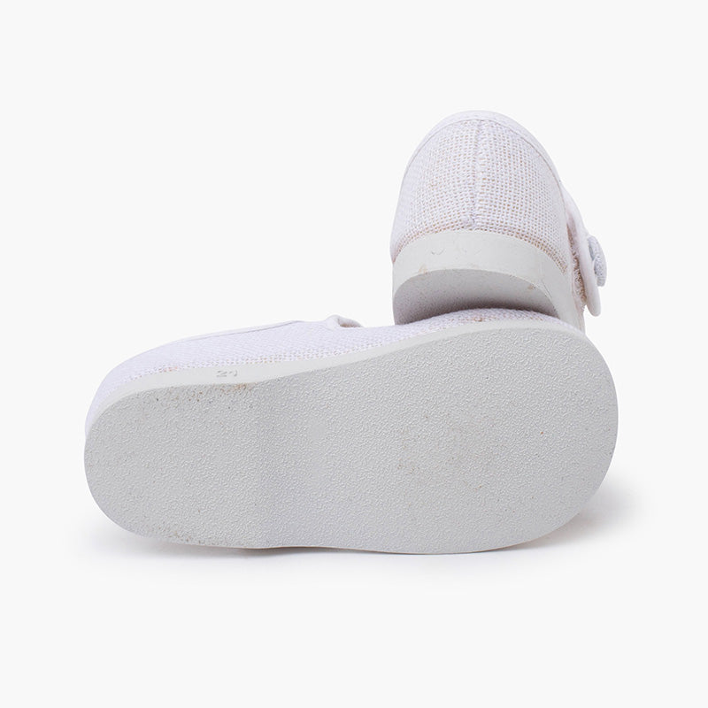 Mercedita niña de lino con botón color blanco