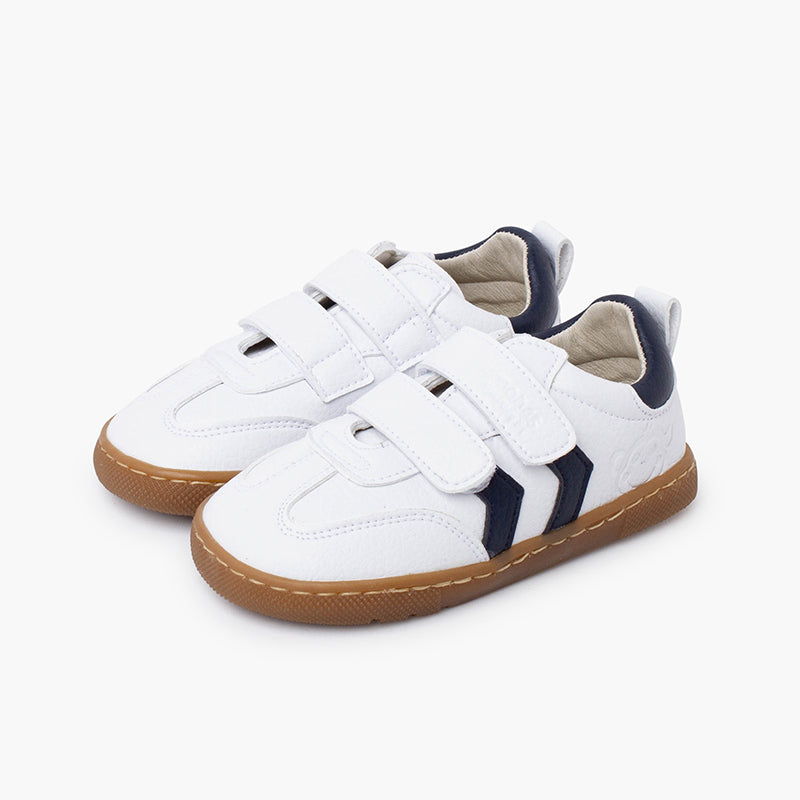Zapatilla Niño Blanca Barefoot con Bandas Laterales color Azul Marino