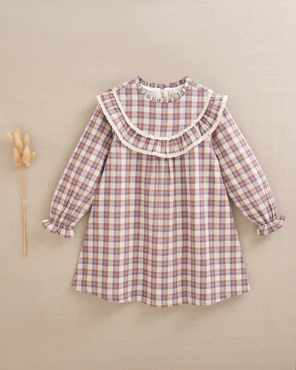 Vestido de niña de cuadros en beige, morado y teja