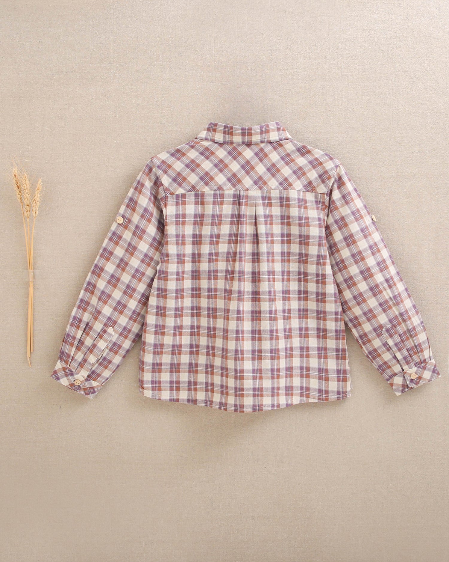 Camisa de niño de cuadros en beige, morado y teja