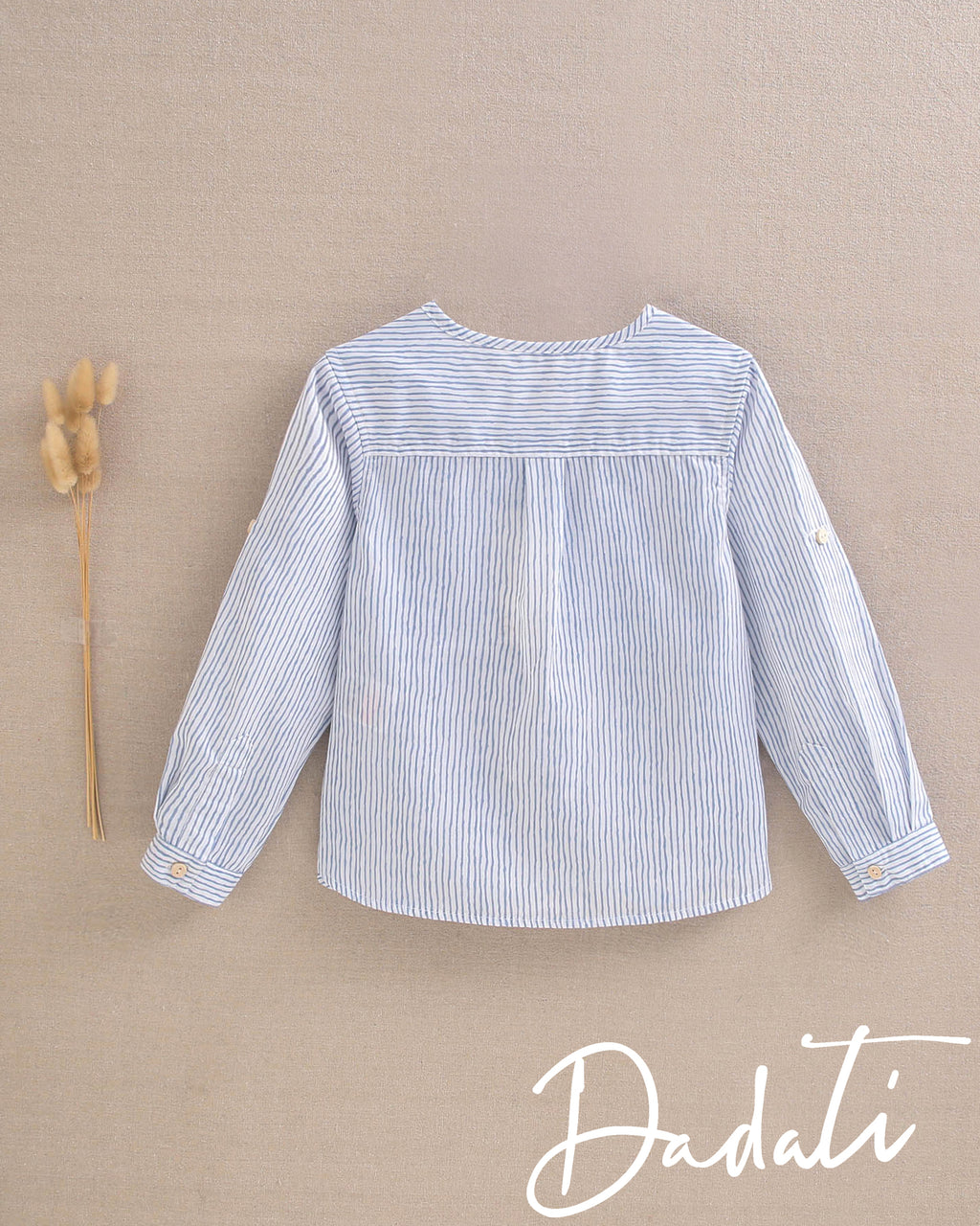 Camisa niño celeste con rayitas