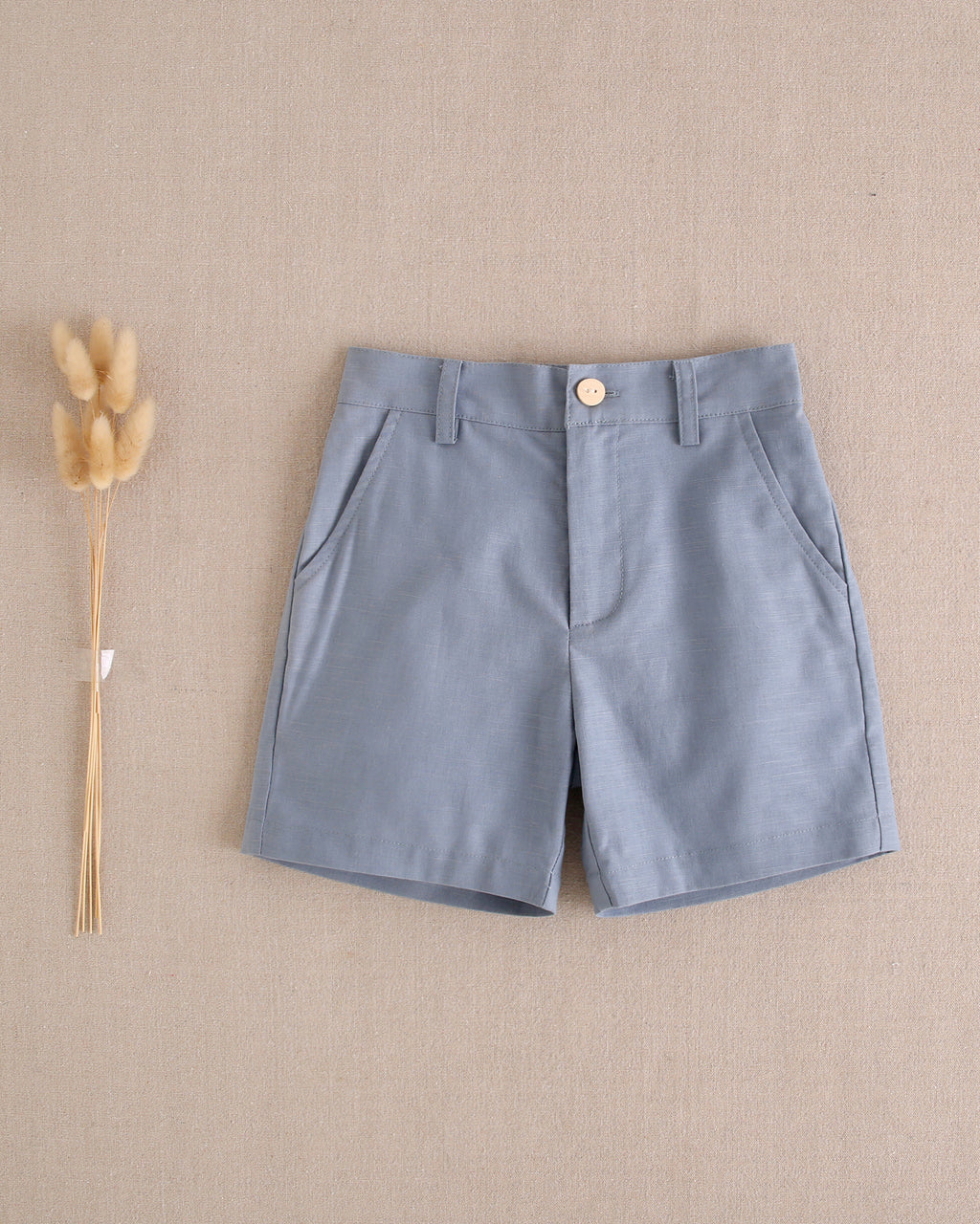 Bermuda niño de lino azul pastel oscuro