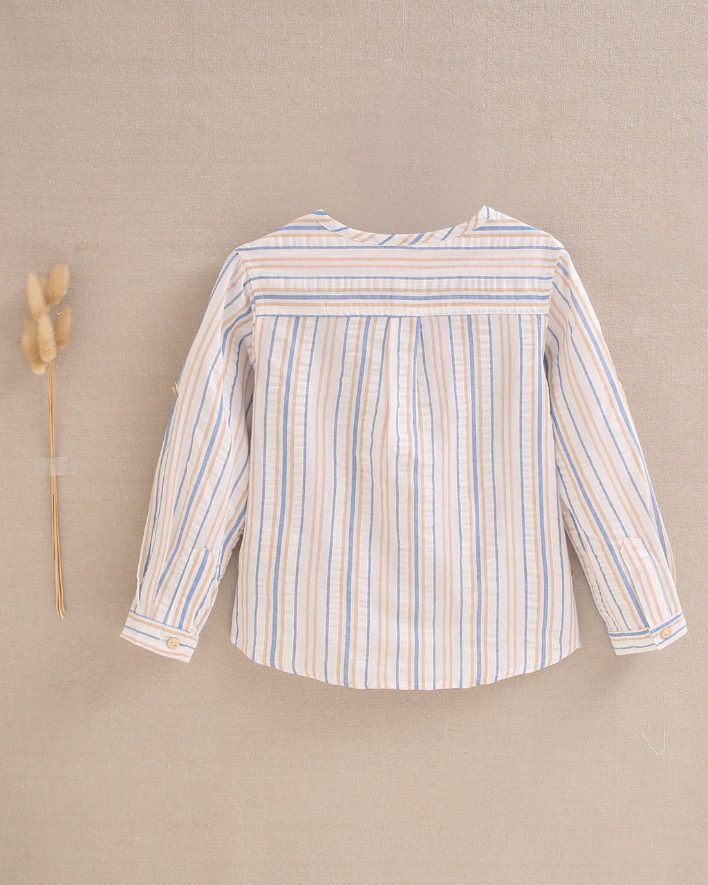 Camisa niño de rayas mostaza y azul