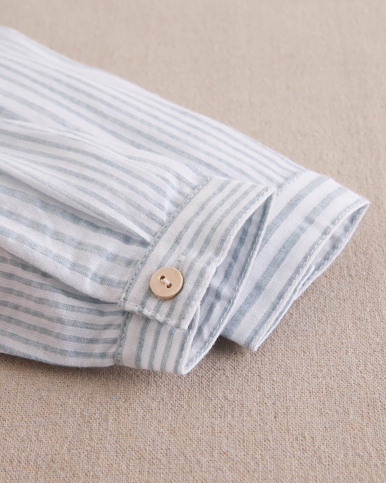 Conjunto bebé niño de camisa de rayas azul y blanco y short azulon