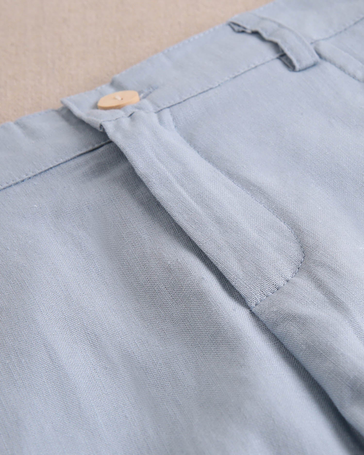 Bermuda niño de lino azulón