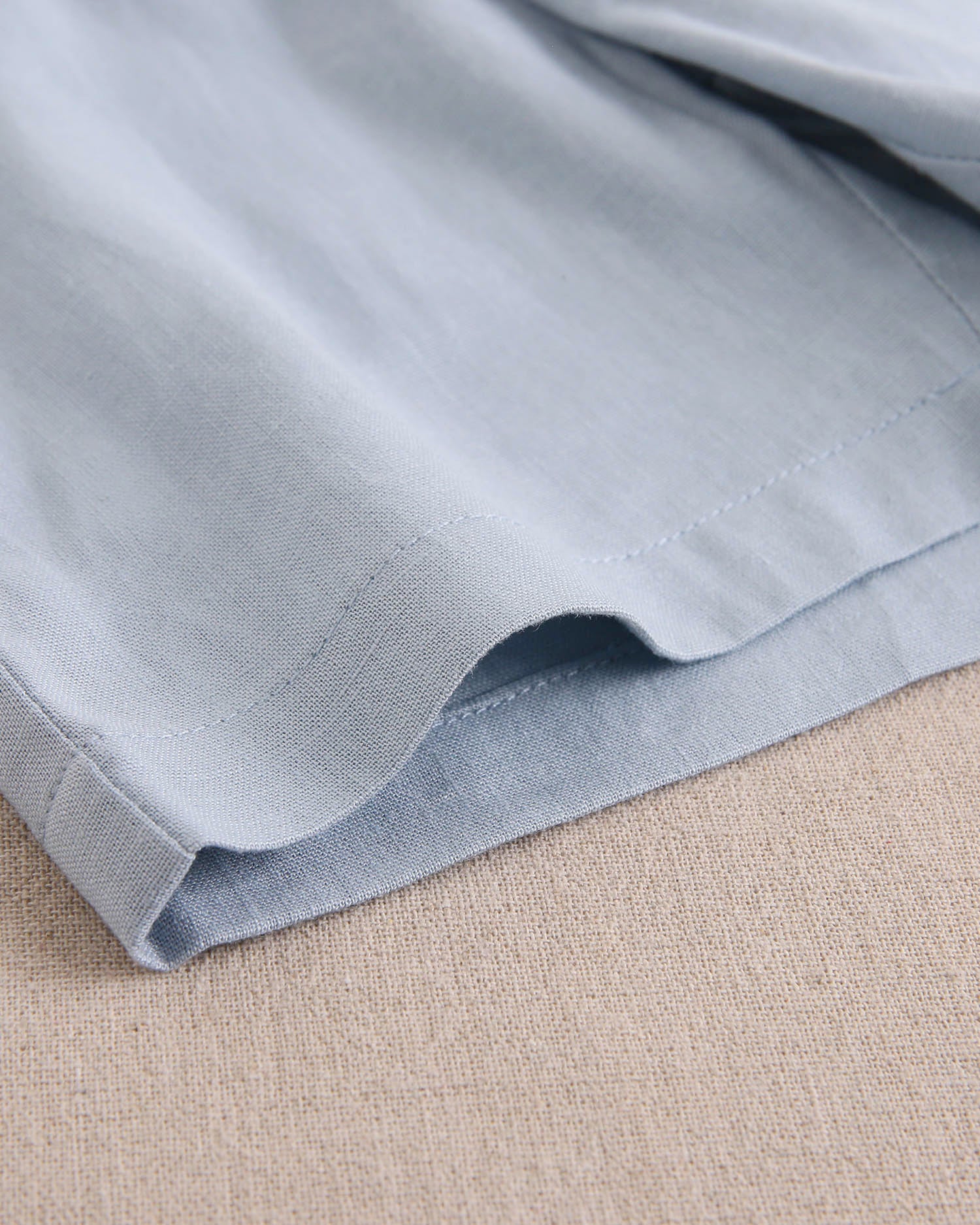 Bermuda niño de lino azulón