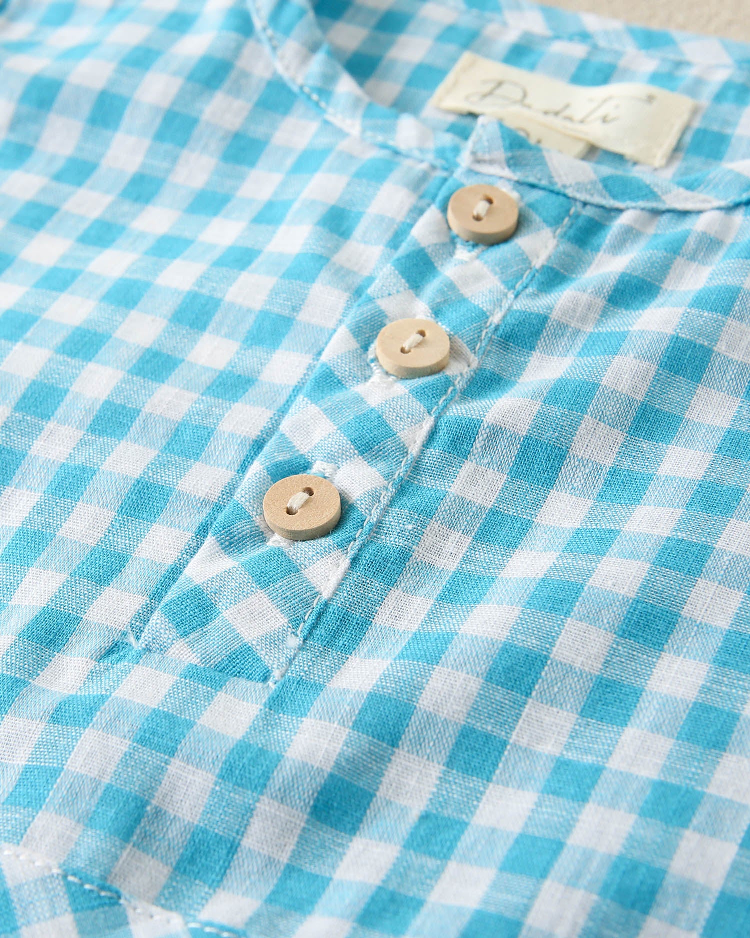 Conjunto bebé niño camisa de cuadros vichy turquesa y short blanco