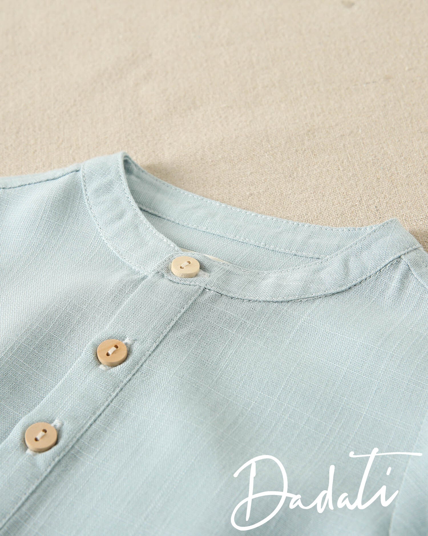 Set bebé niño camisa celeste y short blanco