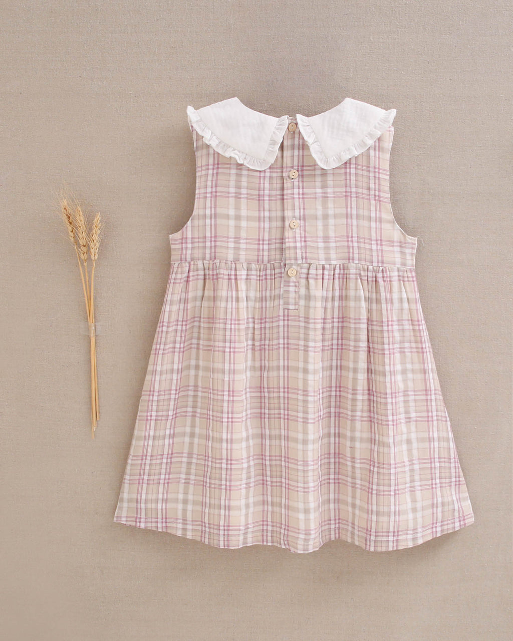 Vestido niña de cuadros rosas, marrones y blancos y cuello blanco