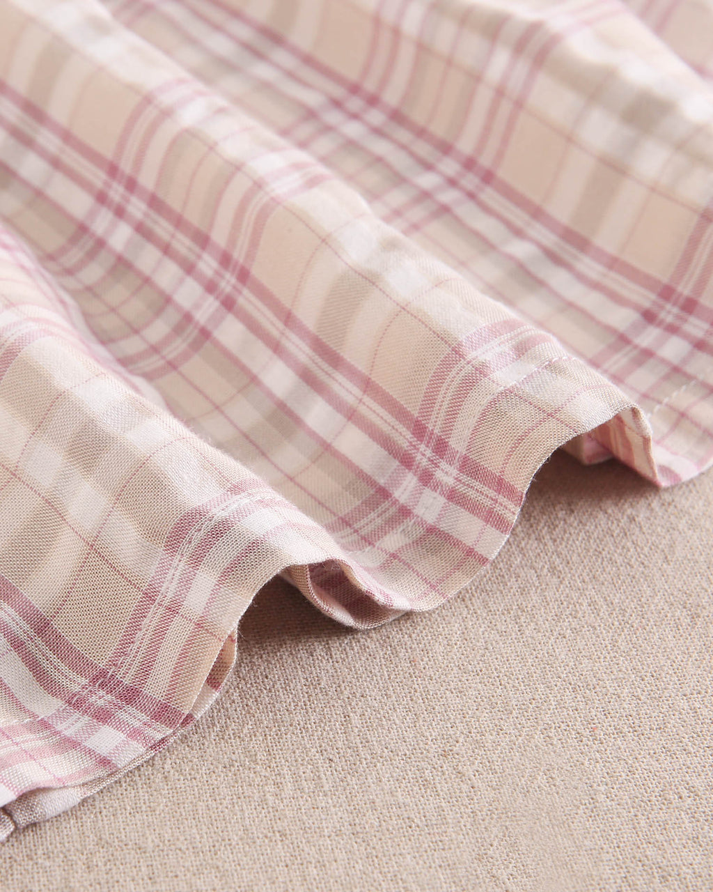 Vestido niña de cuadros rosas, marrones y blancos y cuello blanco