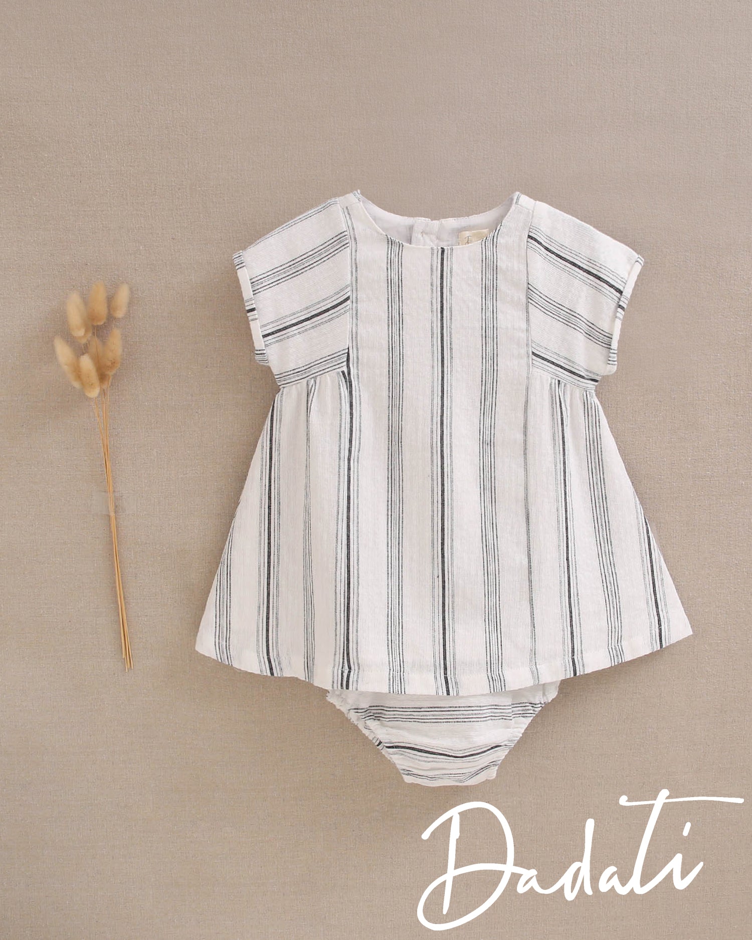 Vestido bebé niña blanco con rayas negras