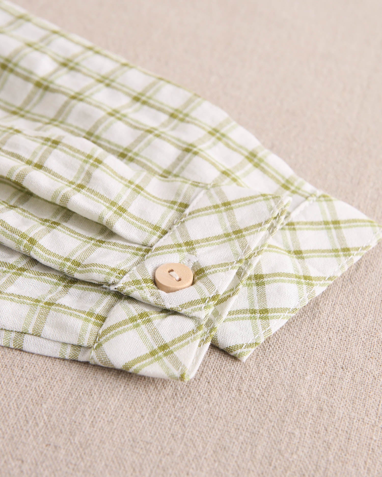 Conjunto bebé niño camisa vichy verde pistacho y short blanco