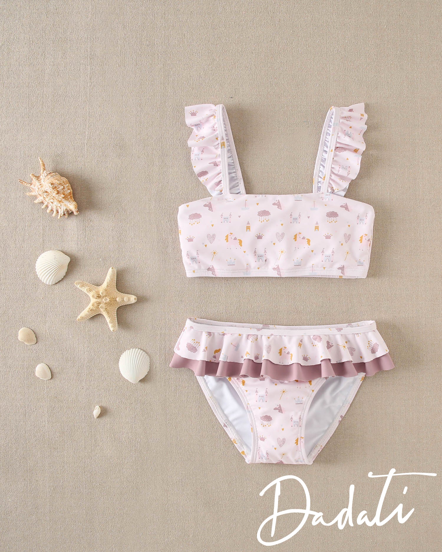 Traje de baño bikini rosada con calzon con vuelos