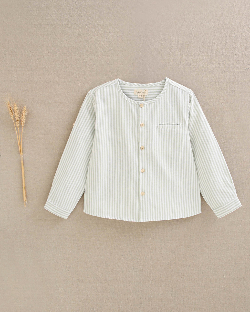 Camisa niño de rayas verde pastel y blanco, con cuello mao