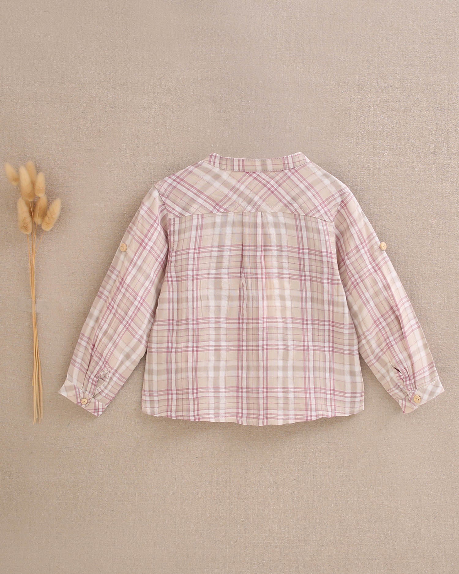 Conjunto bebé niño camisa cuadros rosa, marrón y blancos, con short blanco