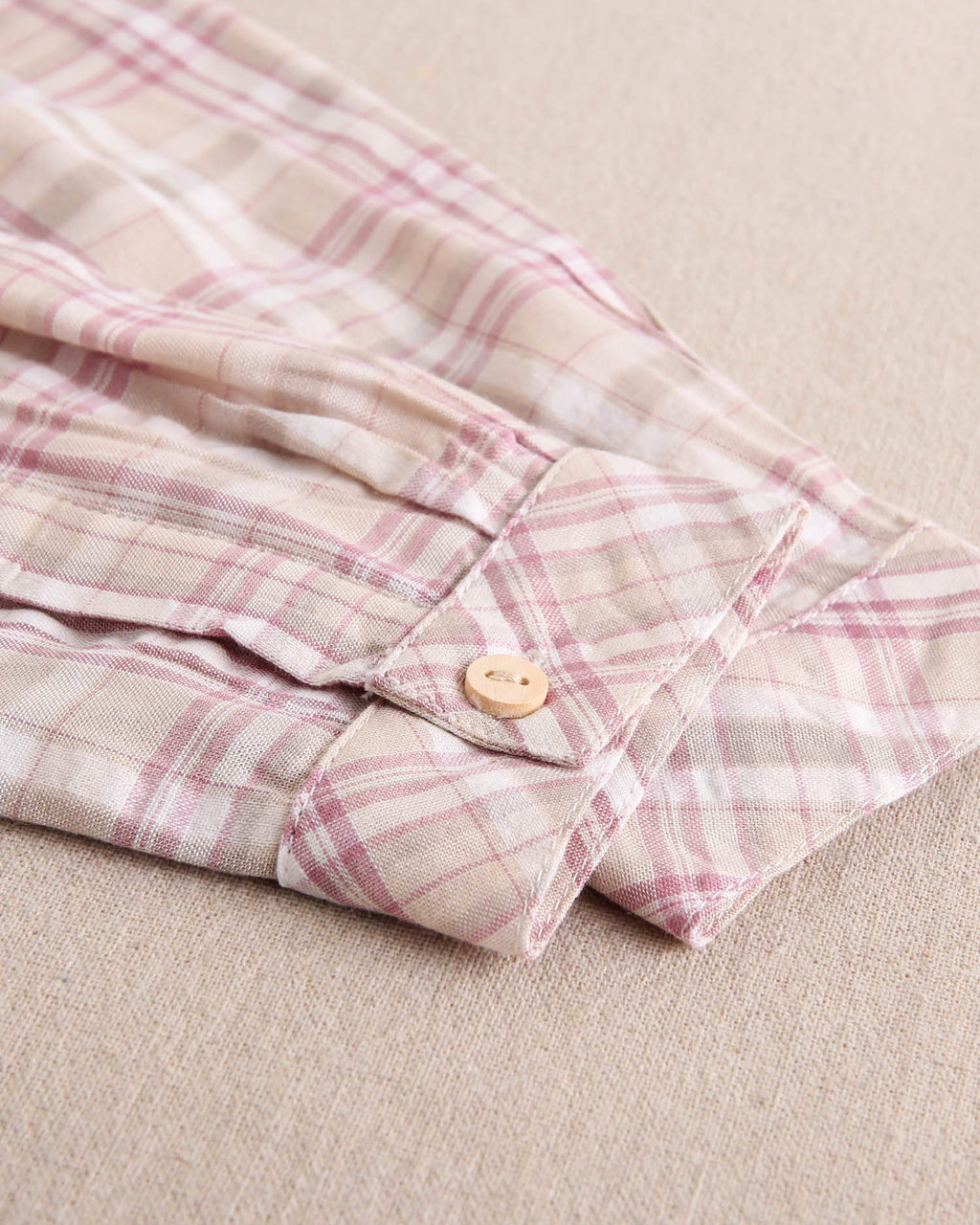 Conjunto bebé niño camisa cuadros rosa, marrón y blancos, con short blanco