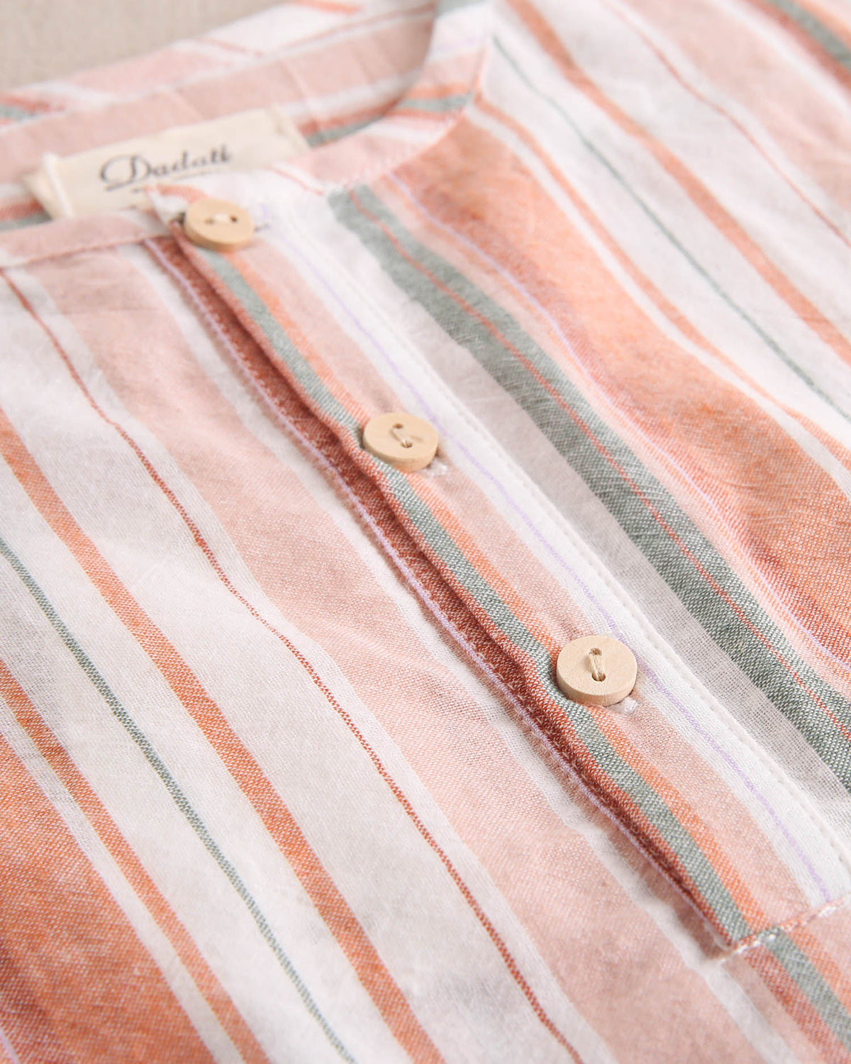 Camisa niño rayas naranjas, verdes y blancas, con cuello mao