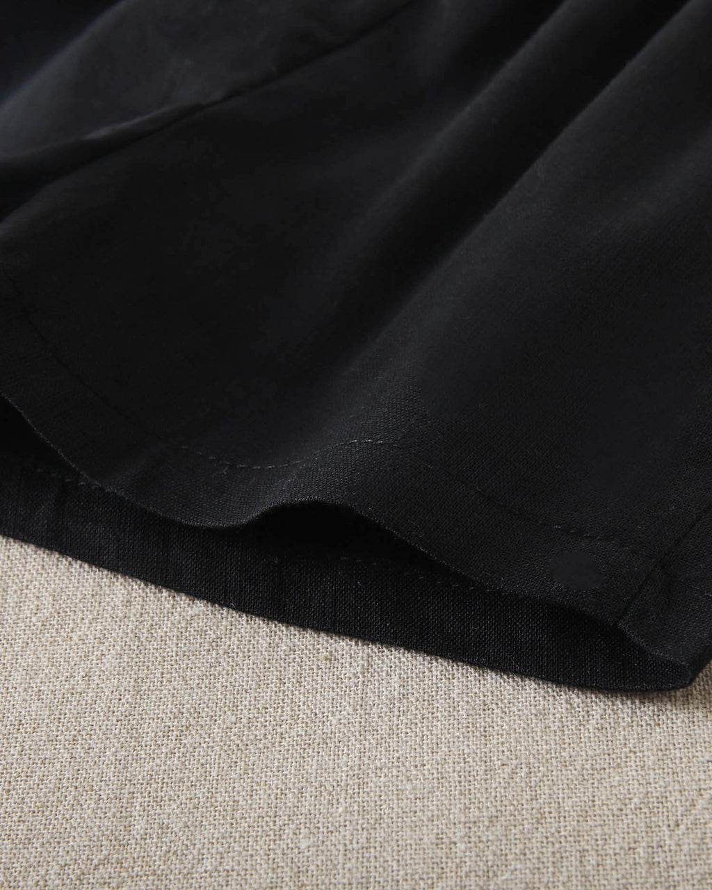 Conjunto bebé niño camisa rayas negras y blancas, con short negro