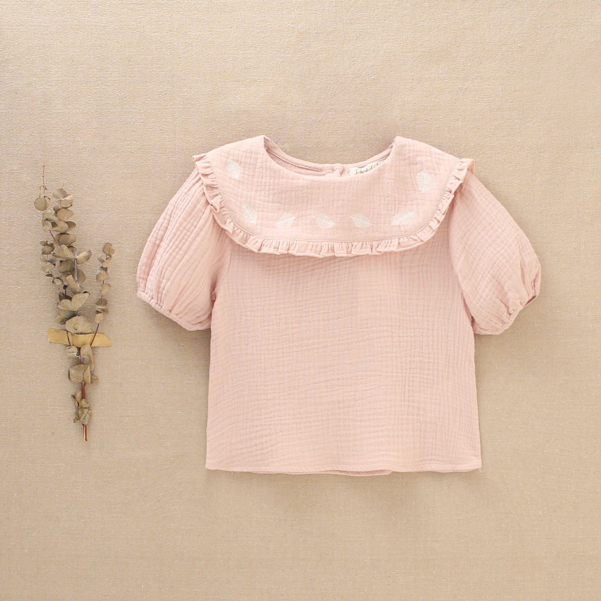 Blusa de niña rosa palo en tejido bambula