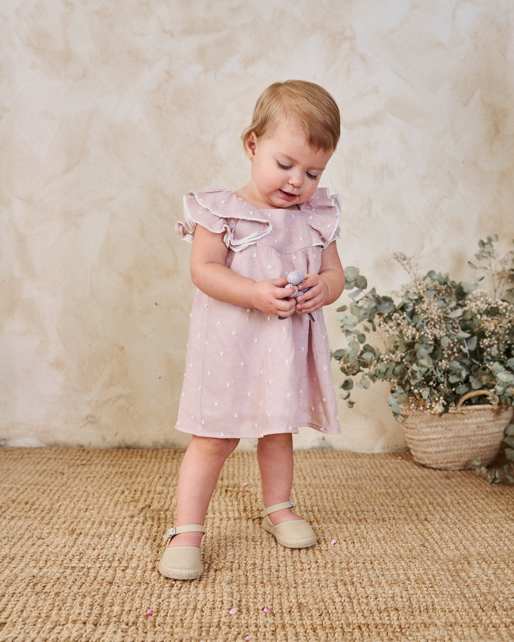 Vestido bebé niña plumeti rosa con mini topitos