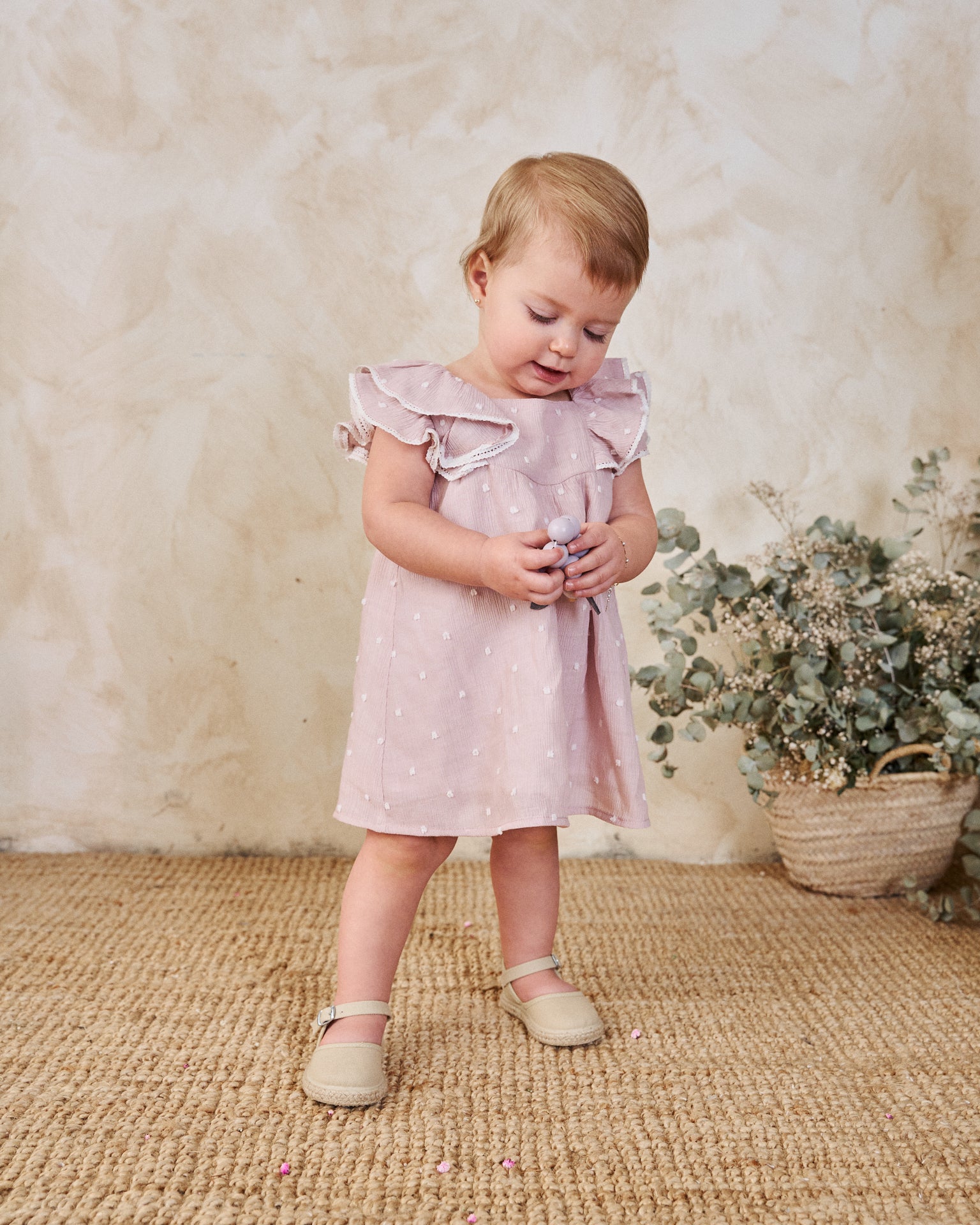 Vestido bebé niña plumeti rosa con mini topitos