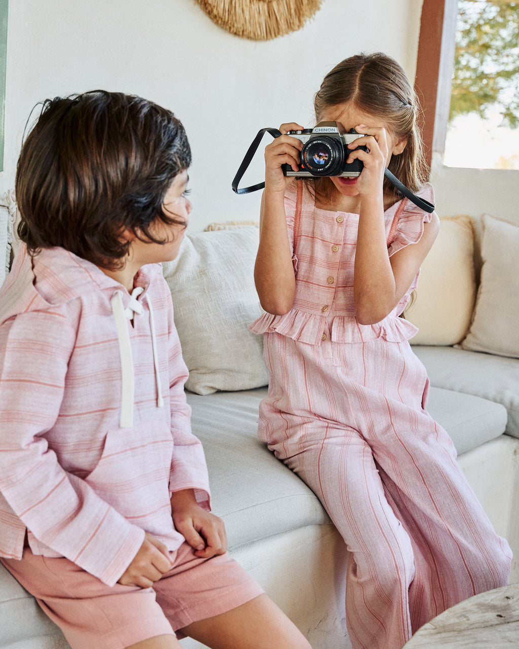 Enterito niña naranja de rayas con volantes en tirantes