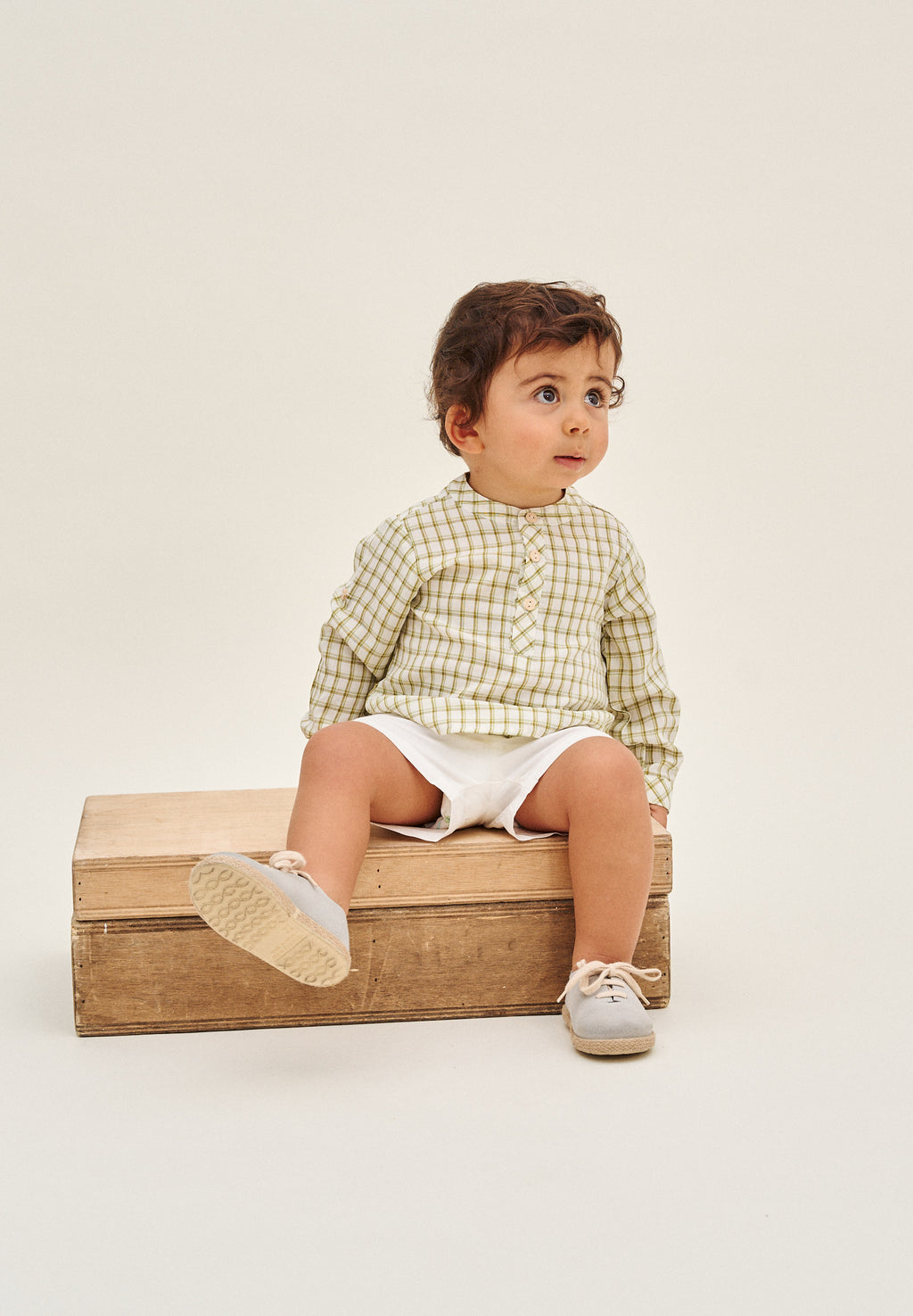 Conjunto bebé niño camisa vichy verde pistacho y short blanco