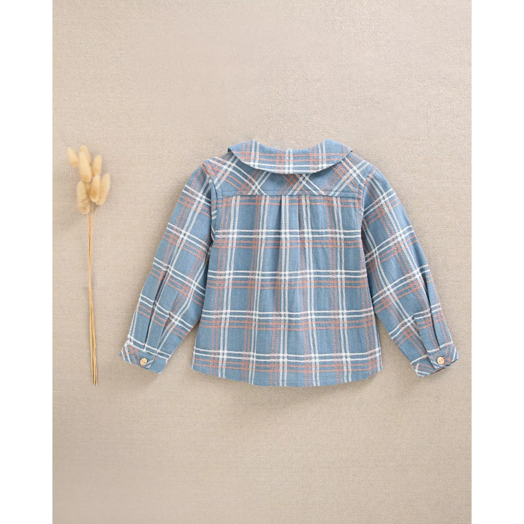 Camisa de bebé niño azul con detalles naranjas