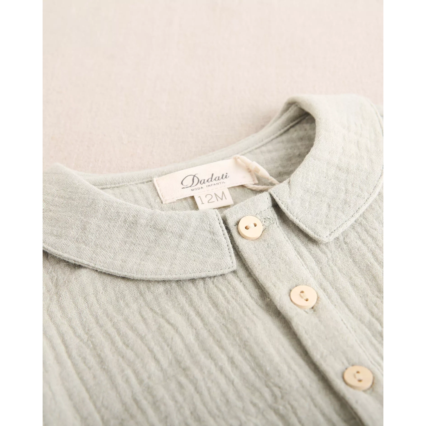 Camisa de bebé niño de muselina color verde