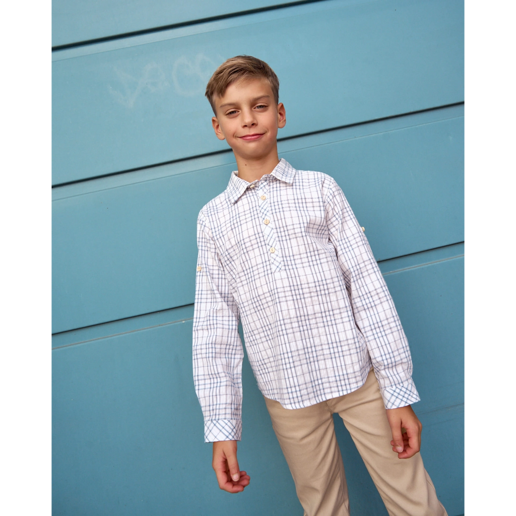 Camisa de niño de cuadros azul y blanco