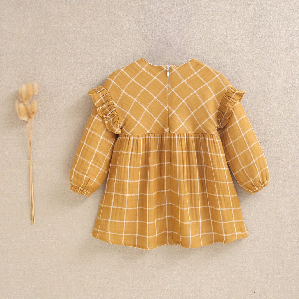 Vestido de bebé niña cuadros mostaza y blanco con volante en hombros