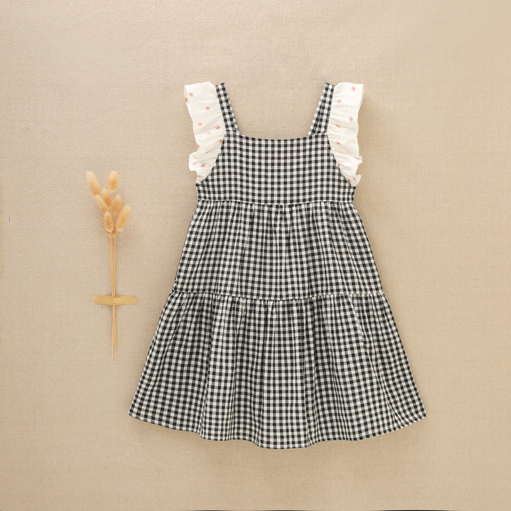 Vestido de niña en cuadros de vichy negros y blancos