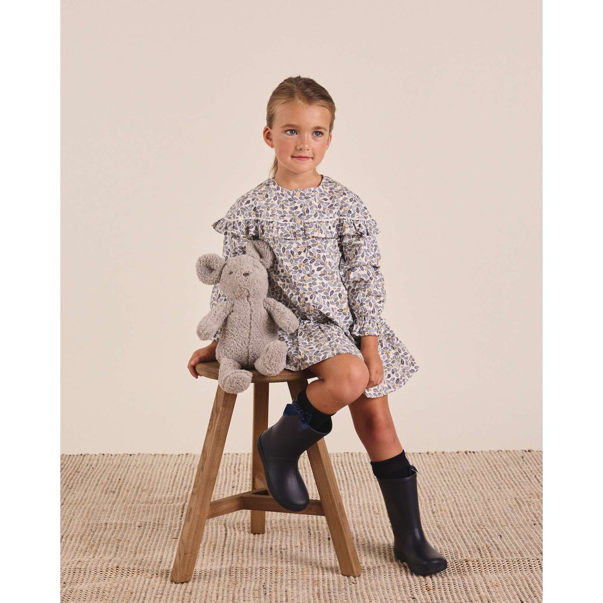 Vestido niña con estampado hojas azul y mostaza
