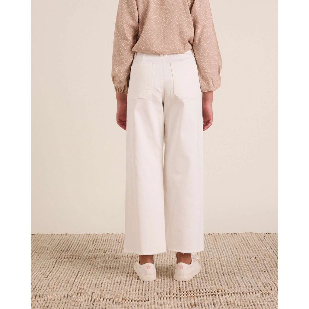 Jeans de niña en blanco tipo culotte