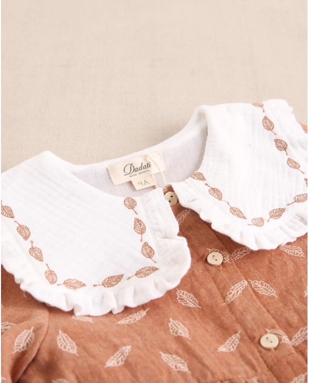 Vestido de bebé niña naranja con estampado de hojas