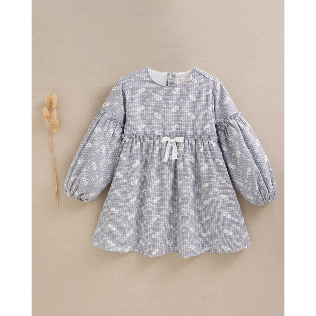 Vestido de niña de cuadro vichy con estampado floral